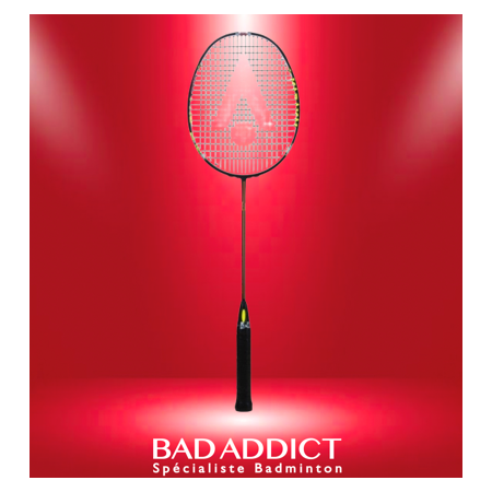 http://v1.badaddict.fr/4554-thickbox/karakal-raquette-black-zone-pro.jpg