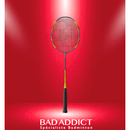 http://v1.badaddict.fr/5384-thickbox/yonex-raquette-arcsaber-7-play.jpg
