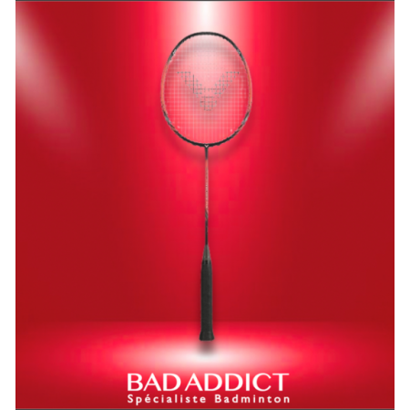 http://v1.badaddict.fr/6157-thickbox/victor-raquette-thruster-ryuga-cls-c.jpg